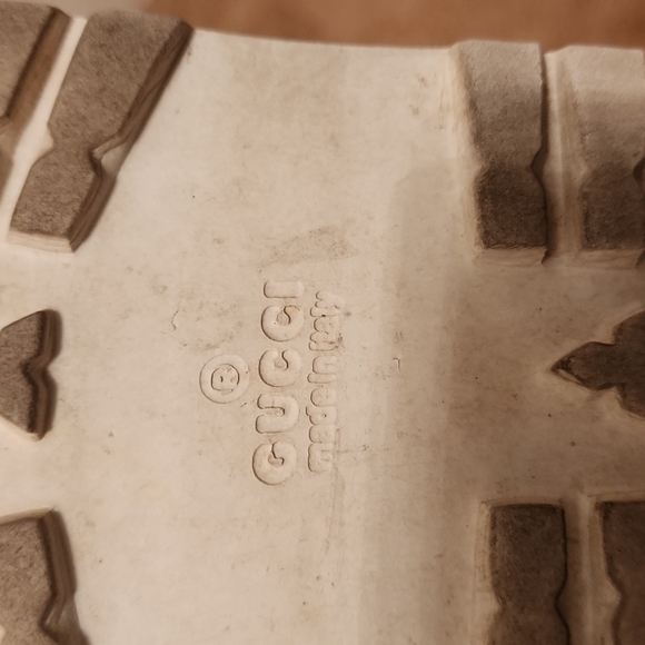 Gucci Men's Slides - Picture 10 of 16